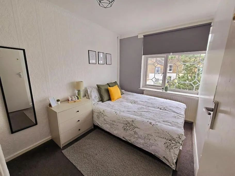 Beautiful Rooms In Prime Location! Londýn