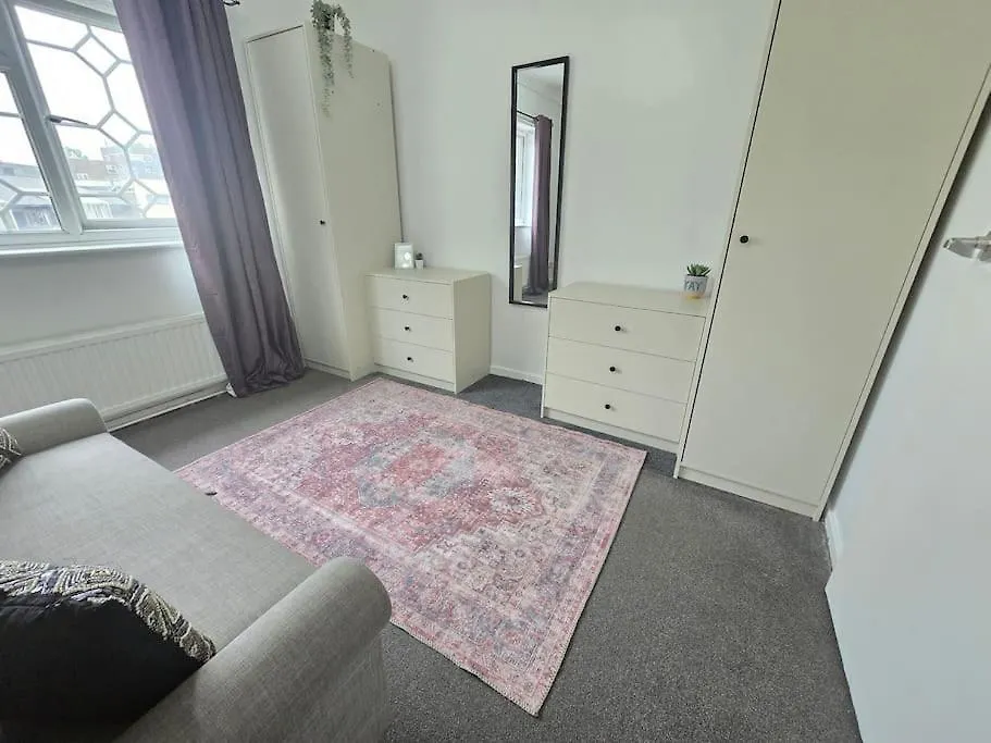 Beautiful Rooms In Prime Location! London 0*,  United Kingdom